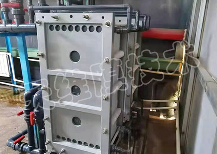 ����Ĥ�^�V��